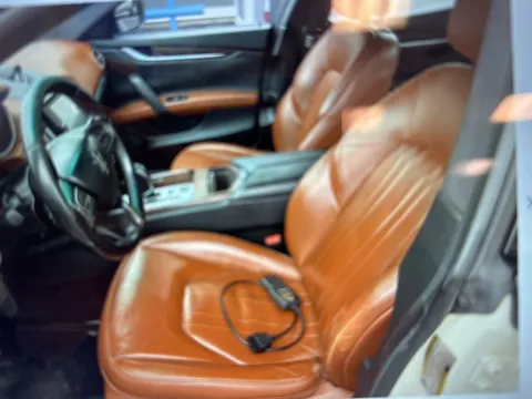 More photos of 2016 Maserati Ghibli S Q4 at CarFive Plaistow, NH, NH