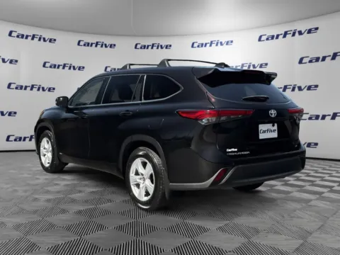 Another view of 2022 Toyota Highlander Hybrid LE for sale in Plaistow, NH at CarFive Plaistow, NH