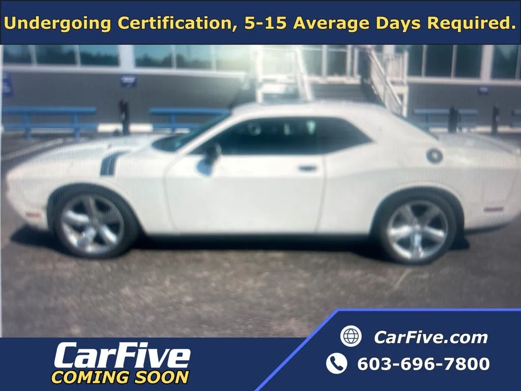 White 2013 Dodge Challenger SXT for sale in Plaistow, NH