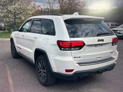 Another view of 2017 Jeep Grand Cherokee Trailhawk for sale in Plaistow, NH at CarFive Plaistow, NH