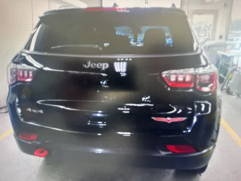More photos of 2021 Jeep Compass Trailhawk at CarFive Plaistow, NH, NH
