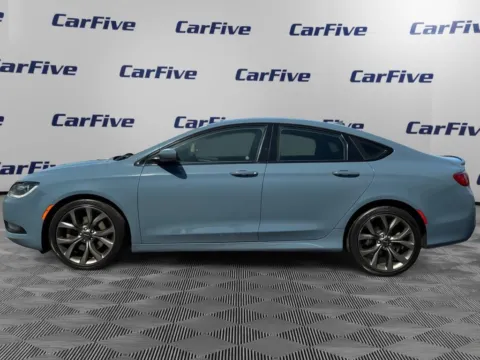 Photos of 2015 Chrysler 200 S for sale in Plaistow, NH at CarFive Plaistow, NH