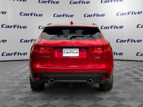 More photos of 2018 Jaguar F-PACE 35t R-Sport at CarFive Plaistow, NH, NH