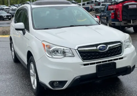 More photos of 2016 Subaru Forester 2.5i Limited at CarFive Plaistow, NH, NH