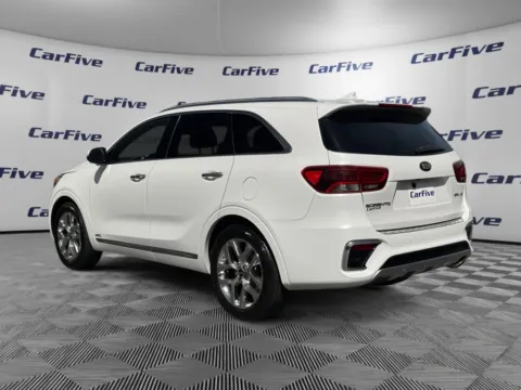 Another view of 2019 Kia Sorento SX Limited for sale in Plaistow, NH at CarFive Plaistow, NH