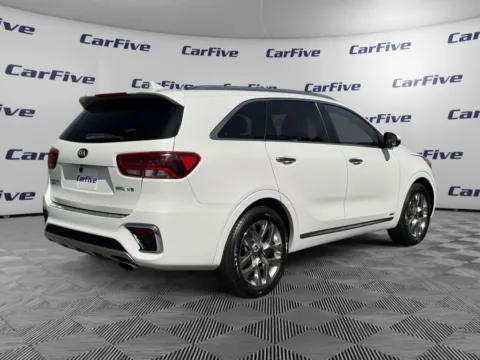 More photos of 2019 Kia Sorento SX Limited at CarFive Plaistow, NH, NH