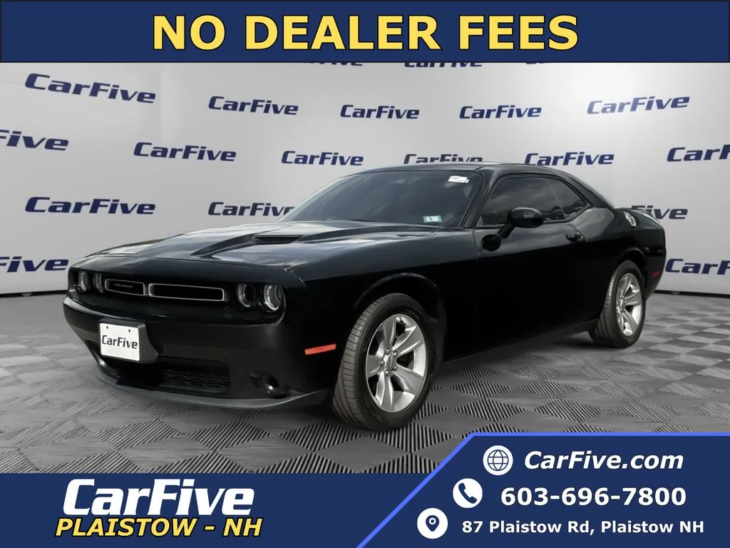 2020 Dodge Challenger SXT Auto's photo