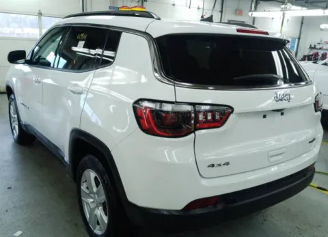 Photos of 2022 Jeep Compass Latitude for sale in Plaistow, NH at CarFive Plaistow, NH