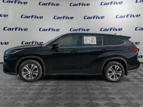 Photos of 2021 Toyota Highlander XLE for sale in Plaistow, NH at CarFive Plaistow, NH