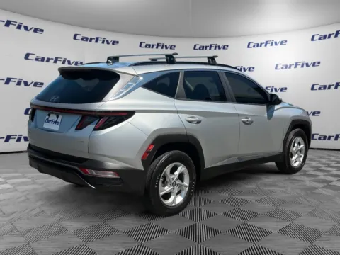 More photos of 2022 Hyundai Tucson SEL at CarFive Plaistow, NH, NH