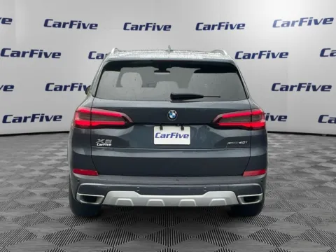 More photos of 2022 BMW X5 xDrive40i at CarFive Plaistow, NH, NH