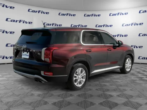 More photos of 2022 Hyundai Palisade SE at CarFive Plaistow, NH, NH