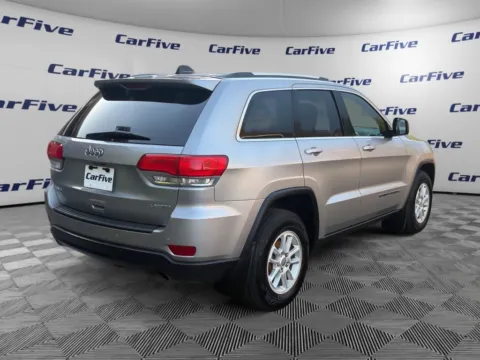 More photos of 2018 Jeep Grand Cherokee Laredo at CarFive Plaistow, NH, NH