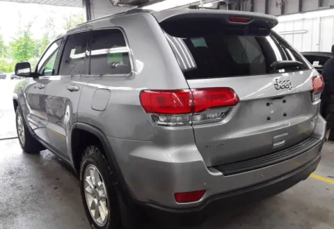 Photos of 2018 Jeep Grand Cherokee Laredo for sale in Plaistow, NH at CarFive Plaistow, NH