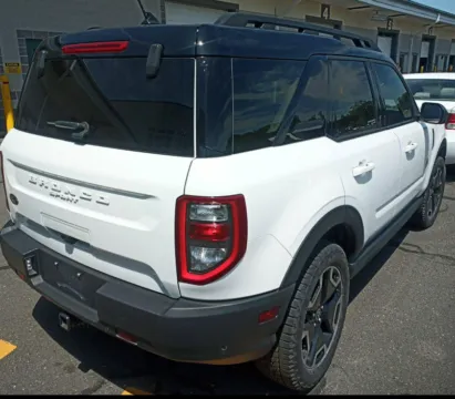 More photos of 2023 Ford Bronco Sport Outer Banks at CarFive Plaistow, NH, NH