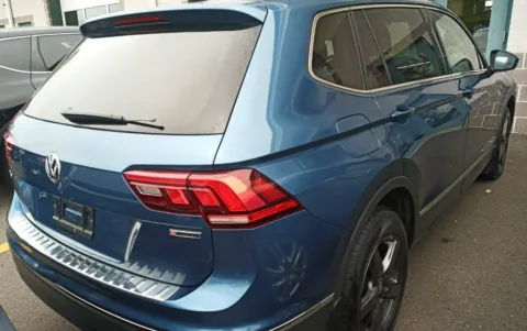 More photos of 2020 Volkswagen Tiguan 2.0T SE at CarFive Plaistow, NH, NH