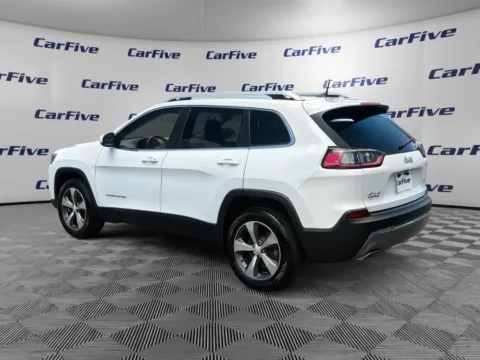 Another view of 2019 Jeep Cherokee Limited for sale in Plaistow, NH at CarFive Plaistow, NH