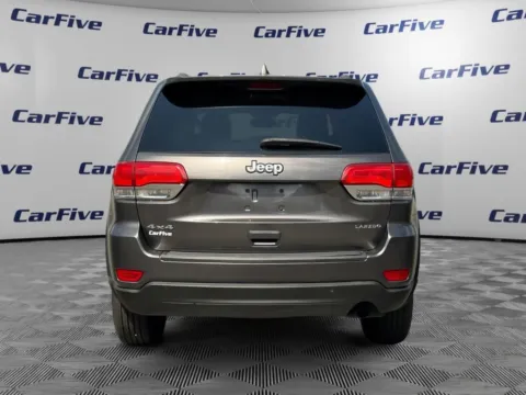 More photos of 2015 Jeep Grand Cherokee Laredo at CarFive Plaistow, NH, NH