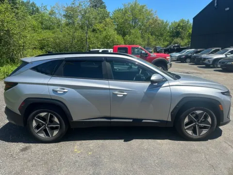 Another view of 2025 Hyundai Tucson SEL for sale in Plaistow, NH at CarFive Plaistow, NH