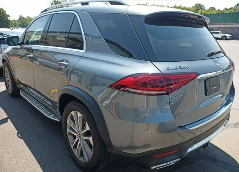 Photos of 2021 Mercedes-Benz GLE 350 for sale in Plaistow, NH at CarFive Plaistow, NH