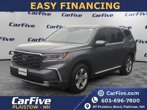 Photos of 2023 Honda Pilot EX-L for sale in Plaistow, NH at CarFive Plaistow, NH
