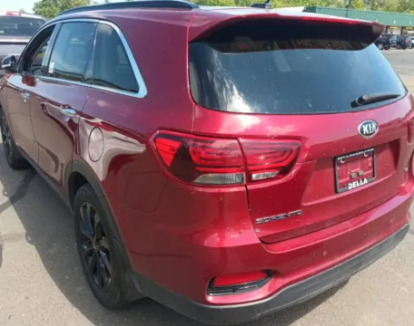 Photos of 2020 Kia Sorento S for sale in Plaistow, NH at CarFive Plaistow, NH