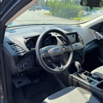More photos of 2019 Ford Escape SE at CarFive Plaistow, NH, NH
