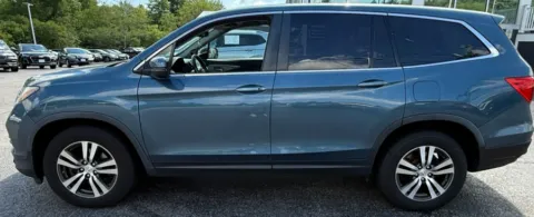Photos of 2018 Honda Pilot EX-L for sale in Plaistow, NH at CarFive Plaistow, NH