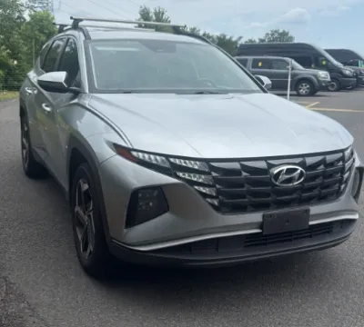 Photos of 2023 Hyundai Tucson SEL for sale in Plaistow, NH at CarFive Plaistow, NH