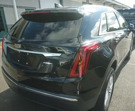 More photos of 2021 Cadillac XT5 Luxury at CarFive Plaistow, NH, NH