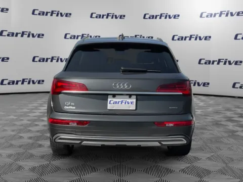 More photos of 2021 Audi Q5 45 Prestige at CarFive Plaistow, NH, NH
