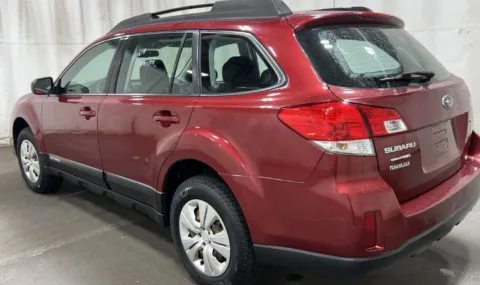 Photos of 2014 Subaru Outback 2.5i for sale in Plaistow, NH at CarFive Plaistow, NH