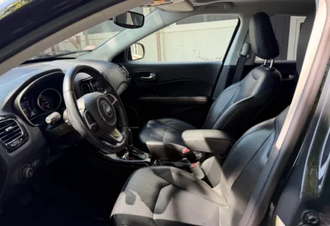 More photos of 2018 Jeep Compass Limited at CarFive Plaistow, NH, NH