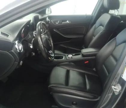 More photos of 2018 Mercedes-Benz GLA 250 at CarFive Plaistow, NH, NH