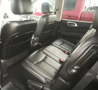 More photos of 2017 Nissan Pathfinder SL at CarFive Plaistow, NH, NH