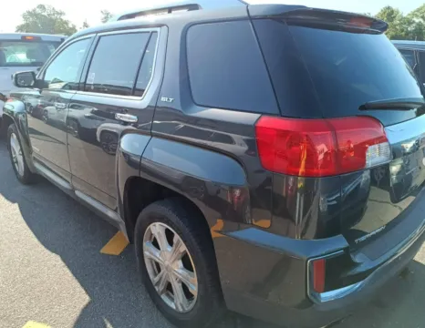 Photos of 2017 GMC Terrain SLT for sale in Plaistow, NH at CarFive Plaistow, NH