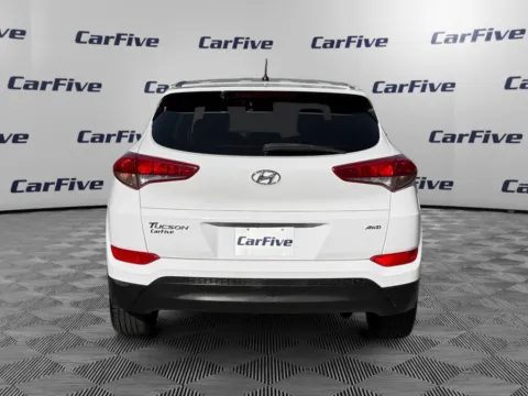 More photos of 2018 Hyundai Tucson SE at CarFive Plaistow, NH, NH