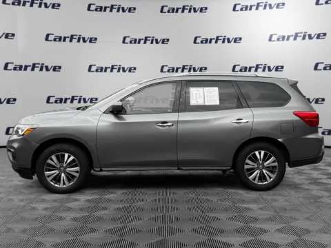 Photos of 2020 Nissan Pathfinder SL for sale in Plaistow, NH at CarFive Plaistow, NH