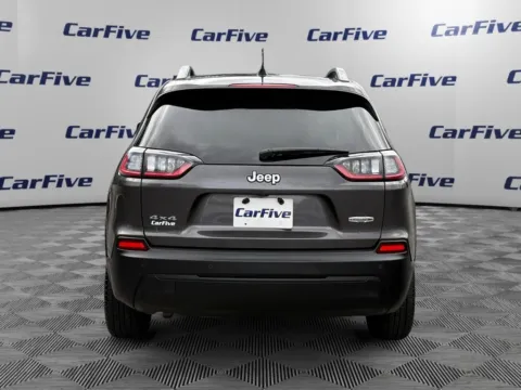 More photos of 2021 Jeep Cherokee Latitude Plus at CarFive Plaistow, NH, NH