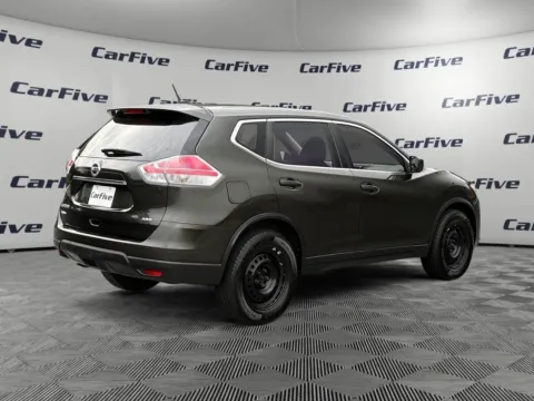 More photos of 2016 Nissan Rogue S at CarFive Plaistow, NH, NH
