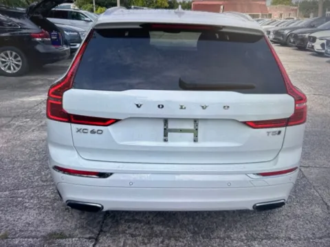 More photos of 2021 Volvo XC60 T5 Inscription at CarFive Plaistow, NH, NH