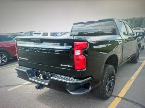 More photos of 2022 Chevrolet Silverado 1500 Custom Trail Boss at CarFive Plaistow, NH, NH