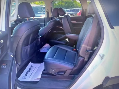 More photos of 2020 Kia Telluride S at CarFive Plaistow, NH, NH