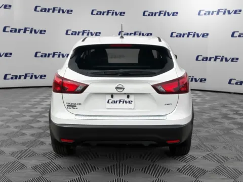 More photos of 2017 Nissan Rogue Sport S at CarFive Plaistow, NH, NH