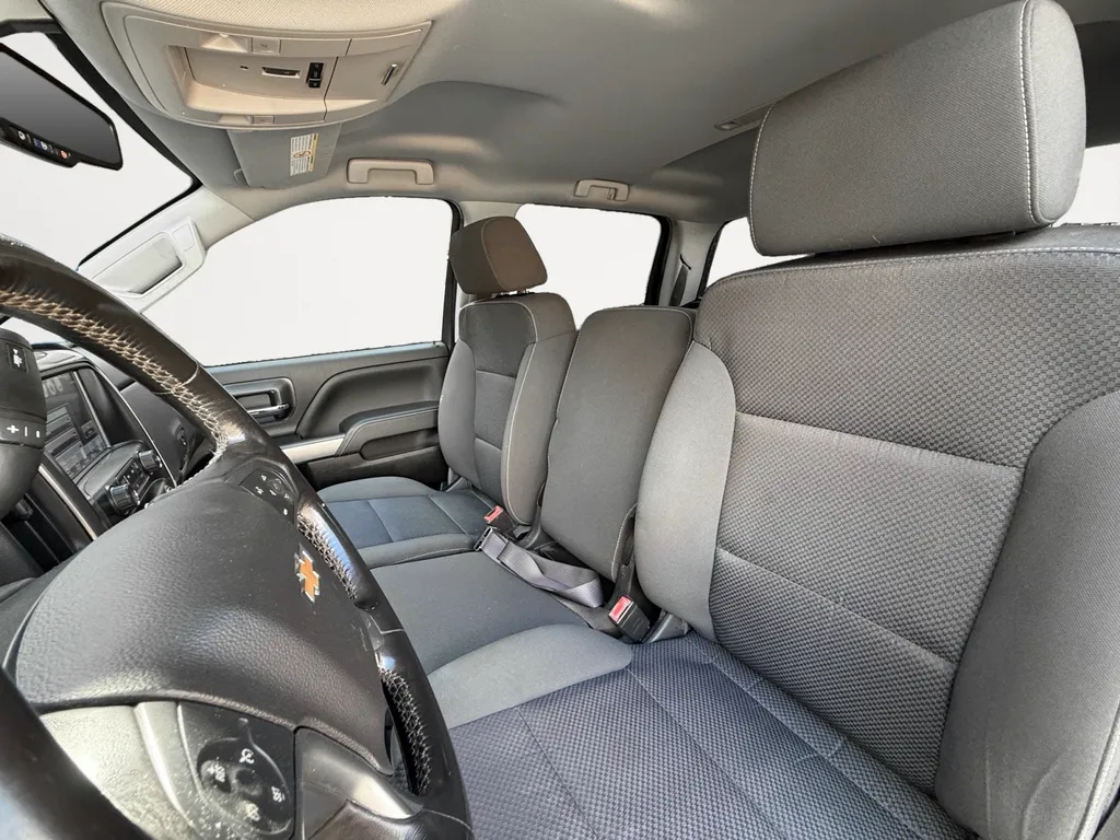 2018 Chevrolet Silverado 2500HD LT - Photo 23
