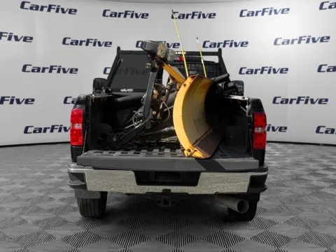 More photos of 2018 Chevrolet Silverado 2500 HD LT at CarFive Plaistow, NH, NH