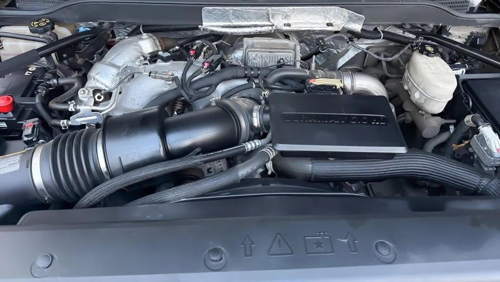 2018 Chevrolet Silverado 2500HD LT - Photo 25