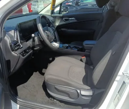 More photos of 2023 Kia Sportage Hybrid LX at CarFive Plaistow, NH, NH