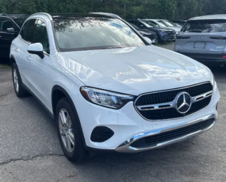 More photos of 2023 Mercedes-Benz GLC 300 at CarFive Plaistow, NH, NH