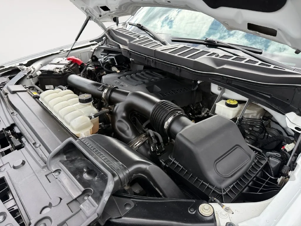 2023 Ford F-150 XLT - Photo 29